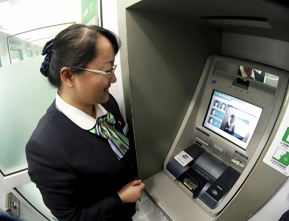 赤峰广州医保卡提取现金(广州医保卡提取现金怎么提)