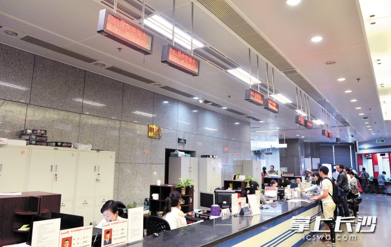 赤峰同城24小时医保提取(同城医保卡转移怎么办理)