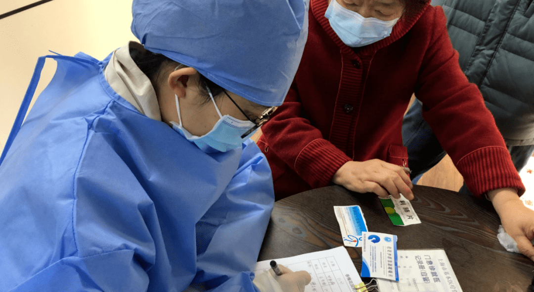 赤峰24小时套医保卡回收商家(急用钱24小时医保提取)